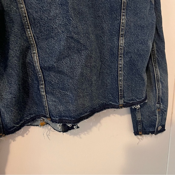 Levi’s Altered Collarless Trucker Jacket Blue Jean Denim Women’s Medium - Picture 10 of 12